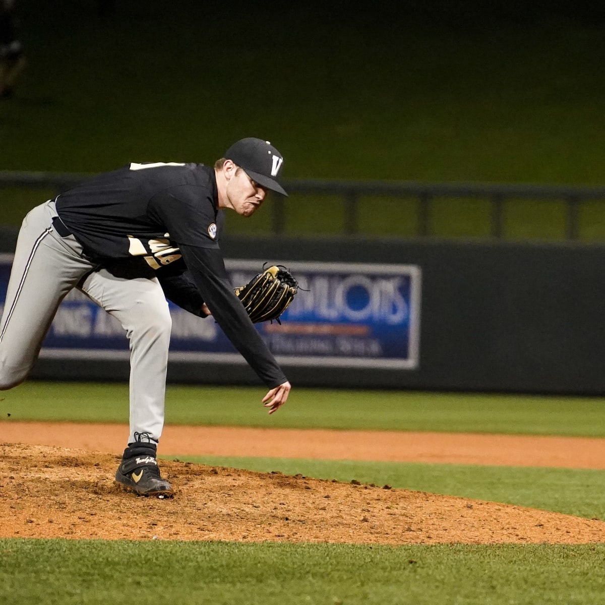 Vanderbilt Baseball: The 'One That Started Things' - Sports Illustrated  Vanderbilt Commodores News, Analysis and More