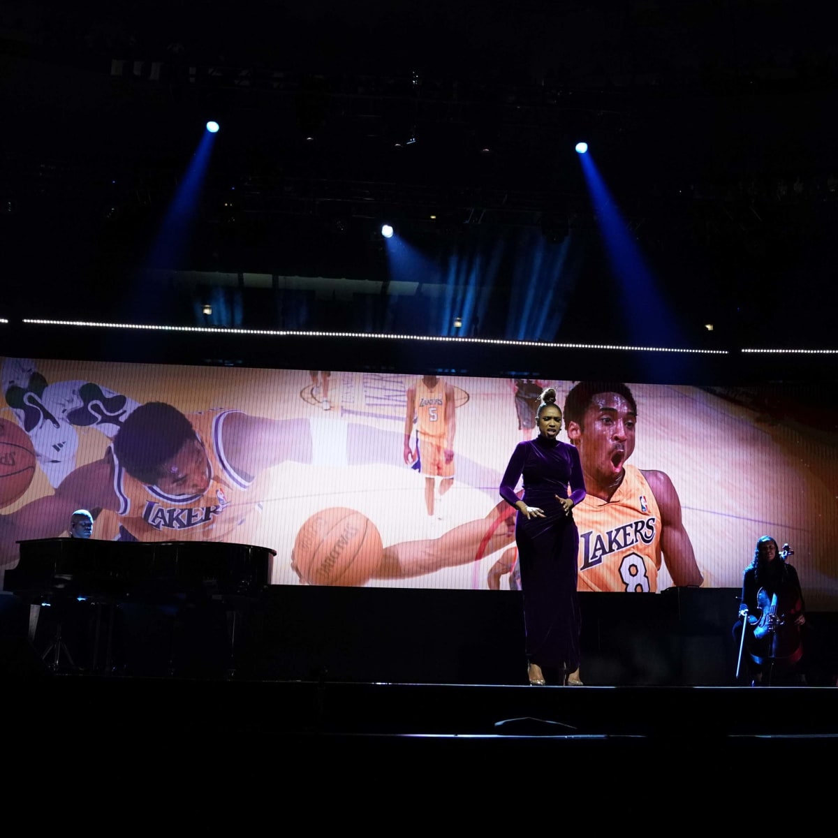 Kobe Bryant's death sends shock wave through Philadelphia sports, NBA and  the world