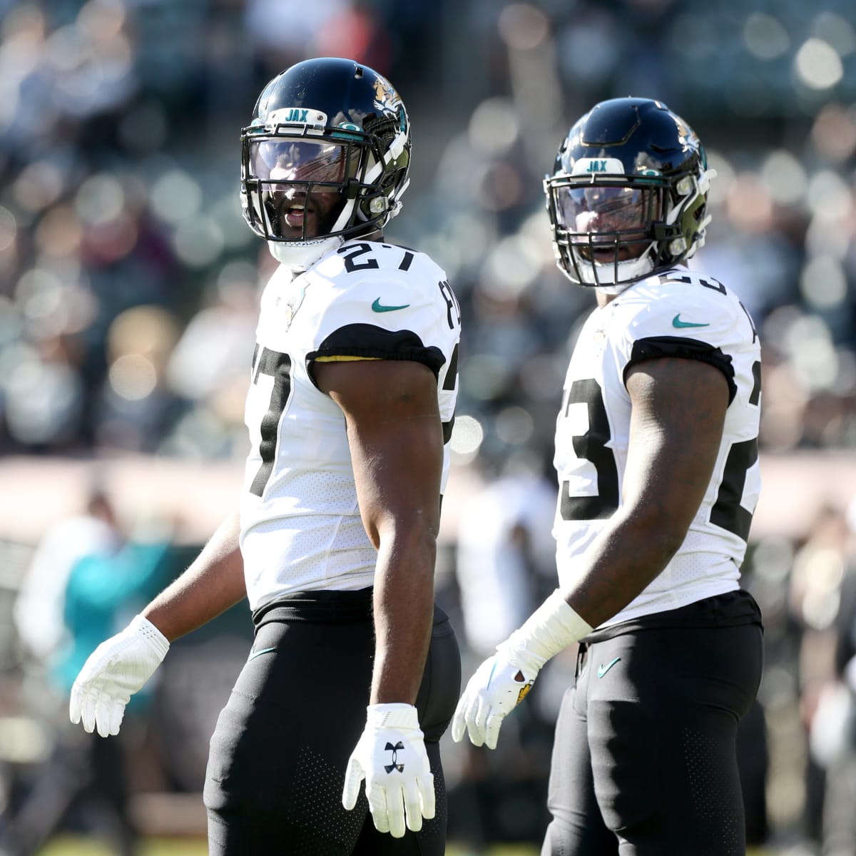 Jaguars News: Doug Pederson Suggests '1600-1700' Yards for Travis