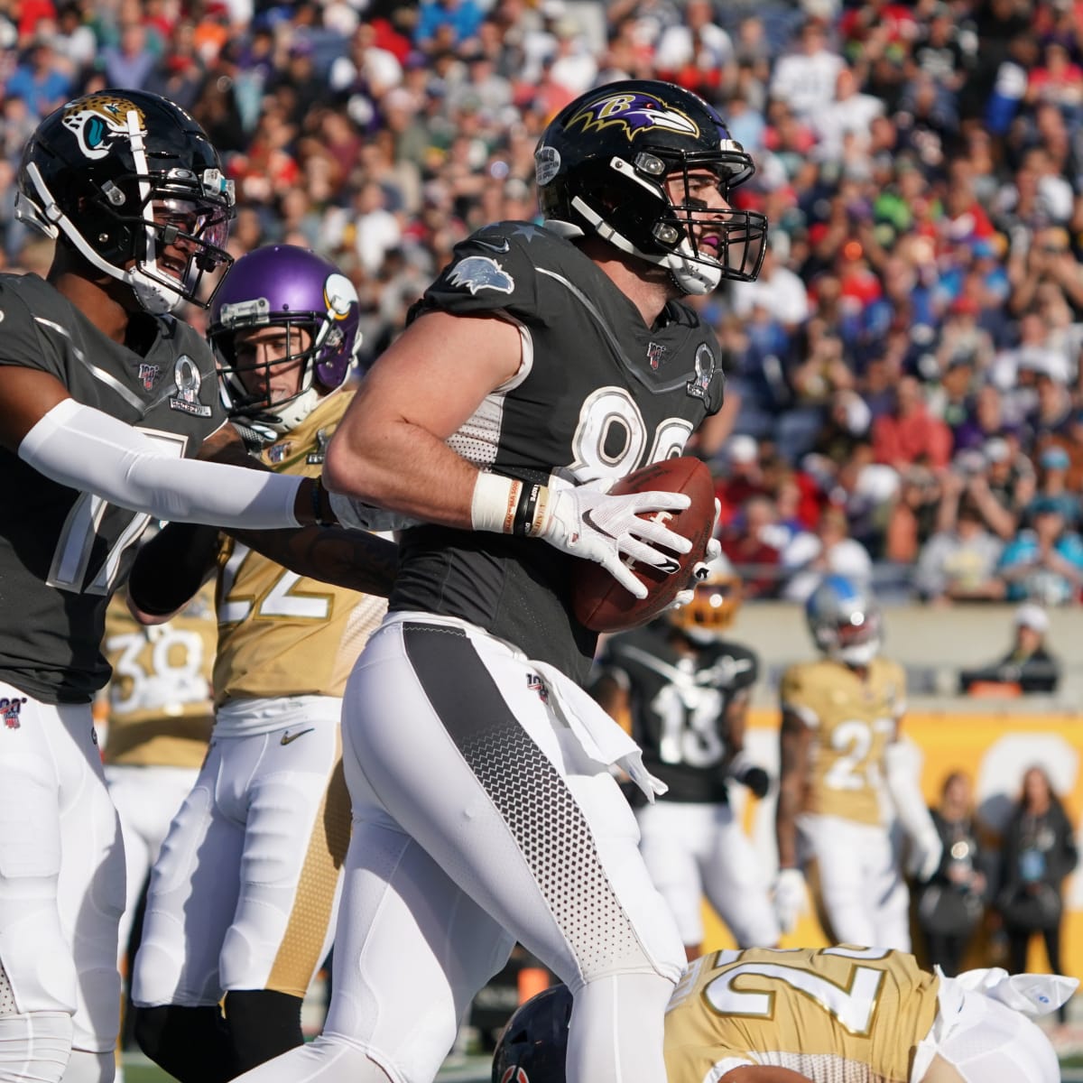 Don't Need to Panic!' Baltimore Ravens TE Mark Andrews Injury Update -  Sports Illustrated Baltimore Ravens News, Analysis and More