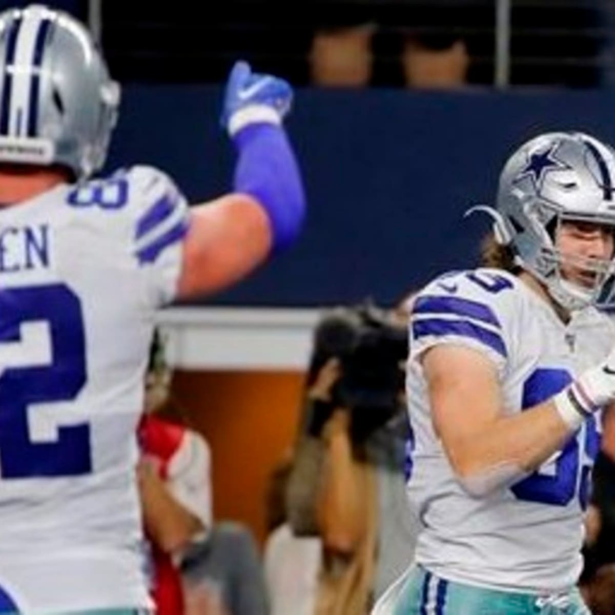 Blake Jarwin Celebrates His Dallas Cowboys Deal by Lending a Hand