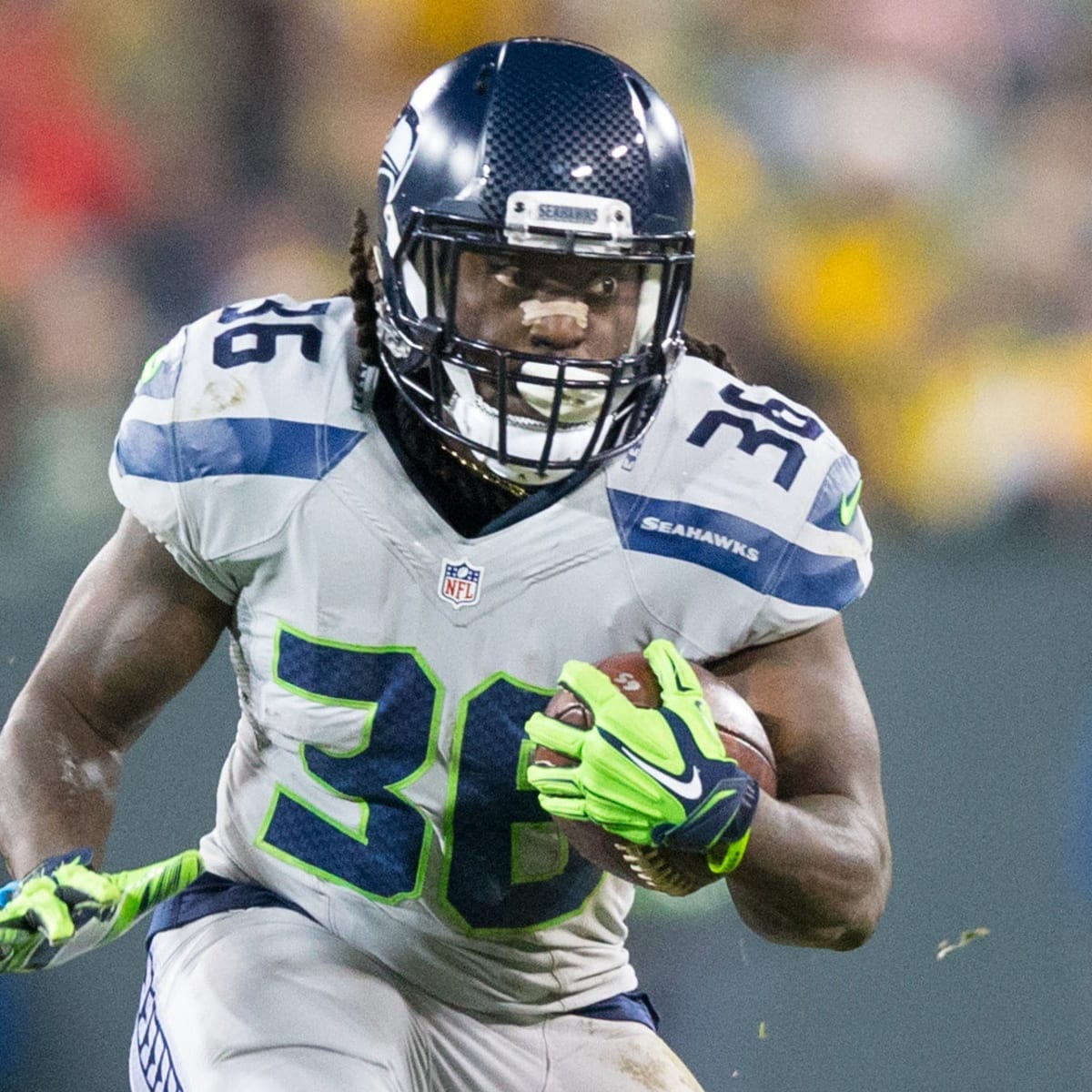 Reports: Seahawks re-sign starting RB Chris Carson to multi-year deal -  Seattle Sports