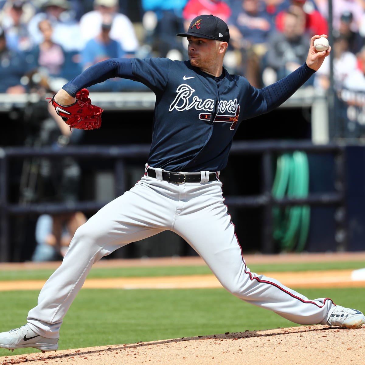 Jesse Chavez - Atlanta Braves Relief Pitcher - ESPN