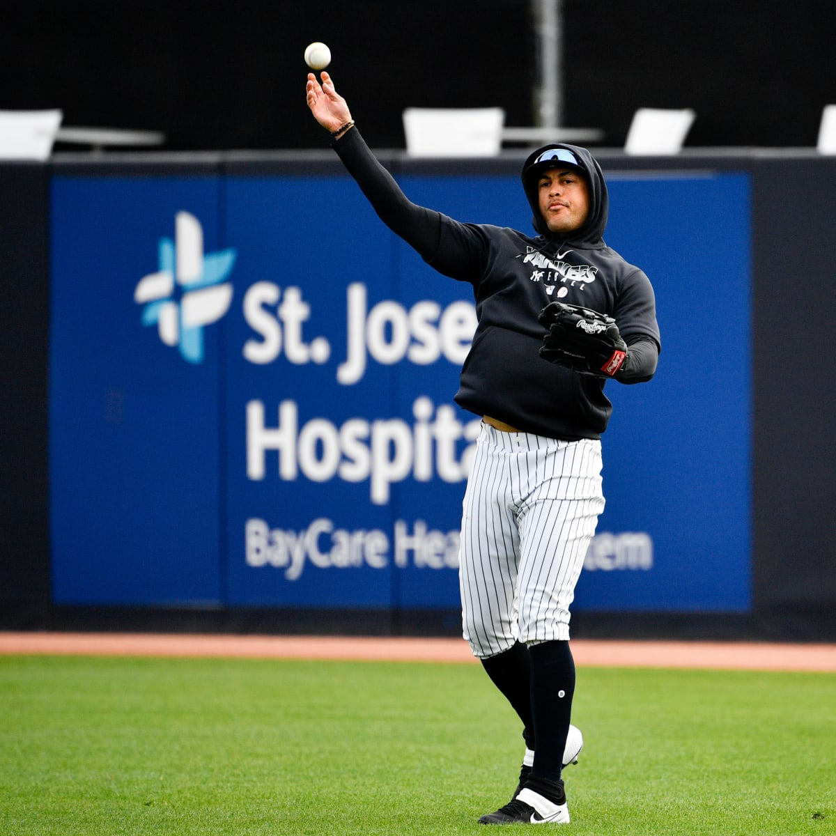 Yankees' Giancarlo Stanton to increase batting practice ahead of return