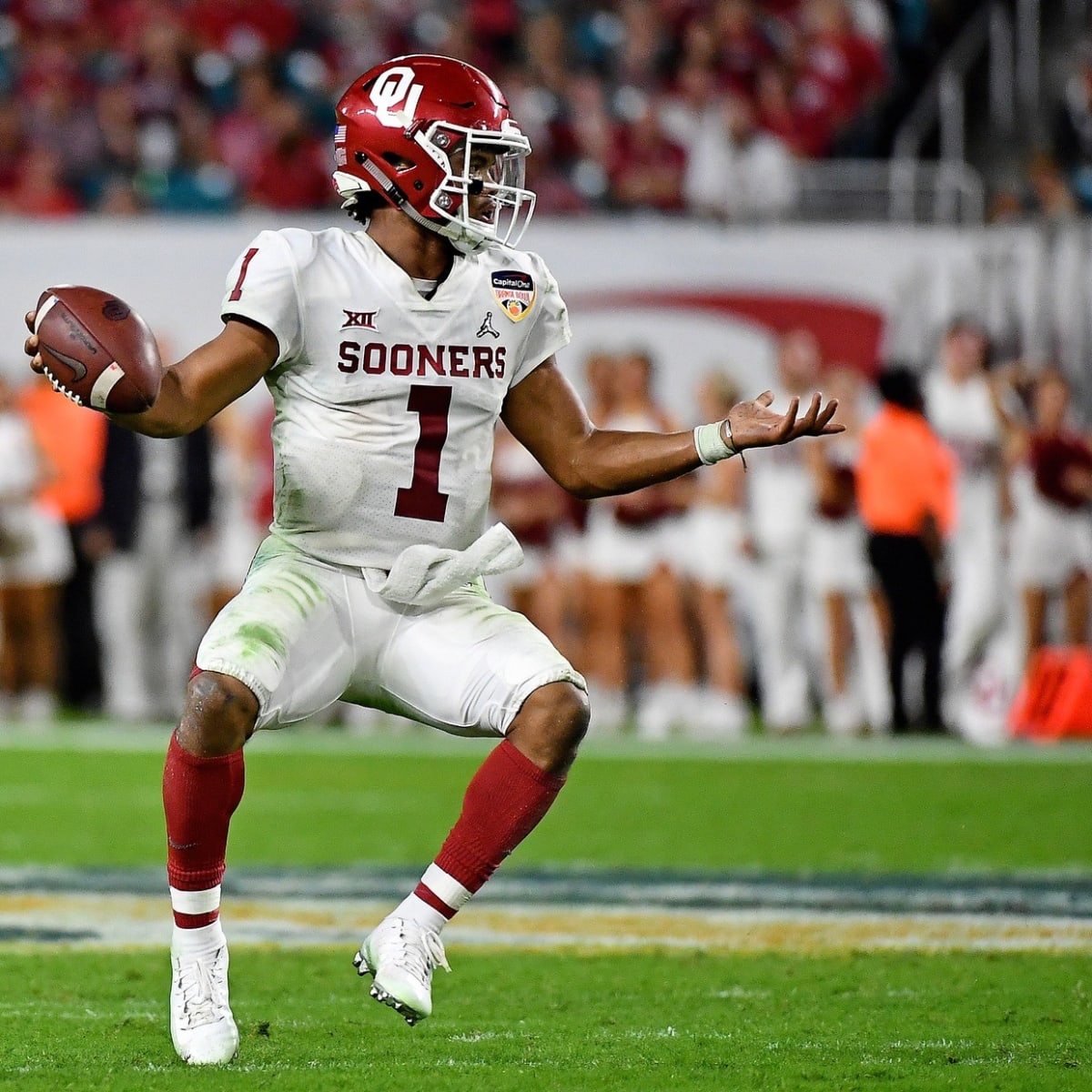 A's offered potential No. 1 NFL draft pick Kyler Murray $14 million to pick  baseball, report says 