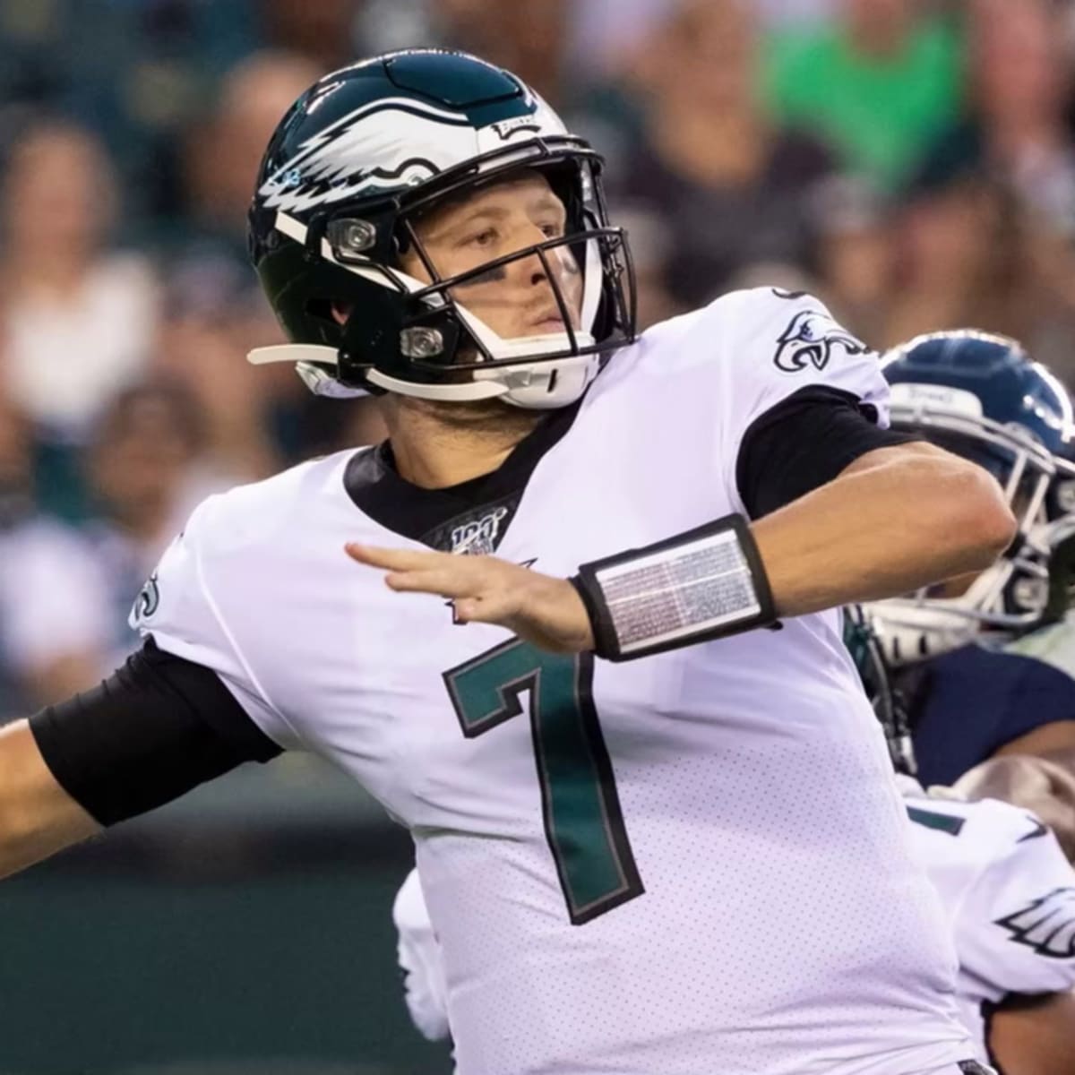 Former Indiana QB Nate Sudfeld Staying With the Eagles - Sports