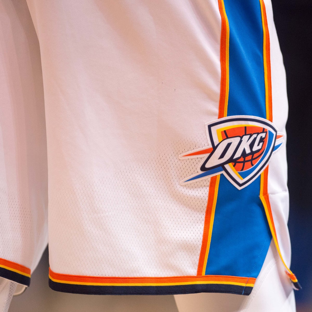 OKC Thunder Unveiled Name and Logo 15 Years Ago - Sports