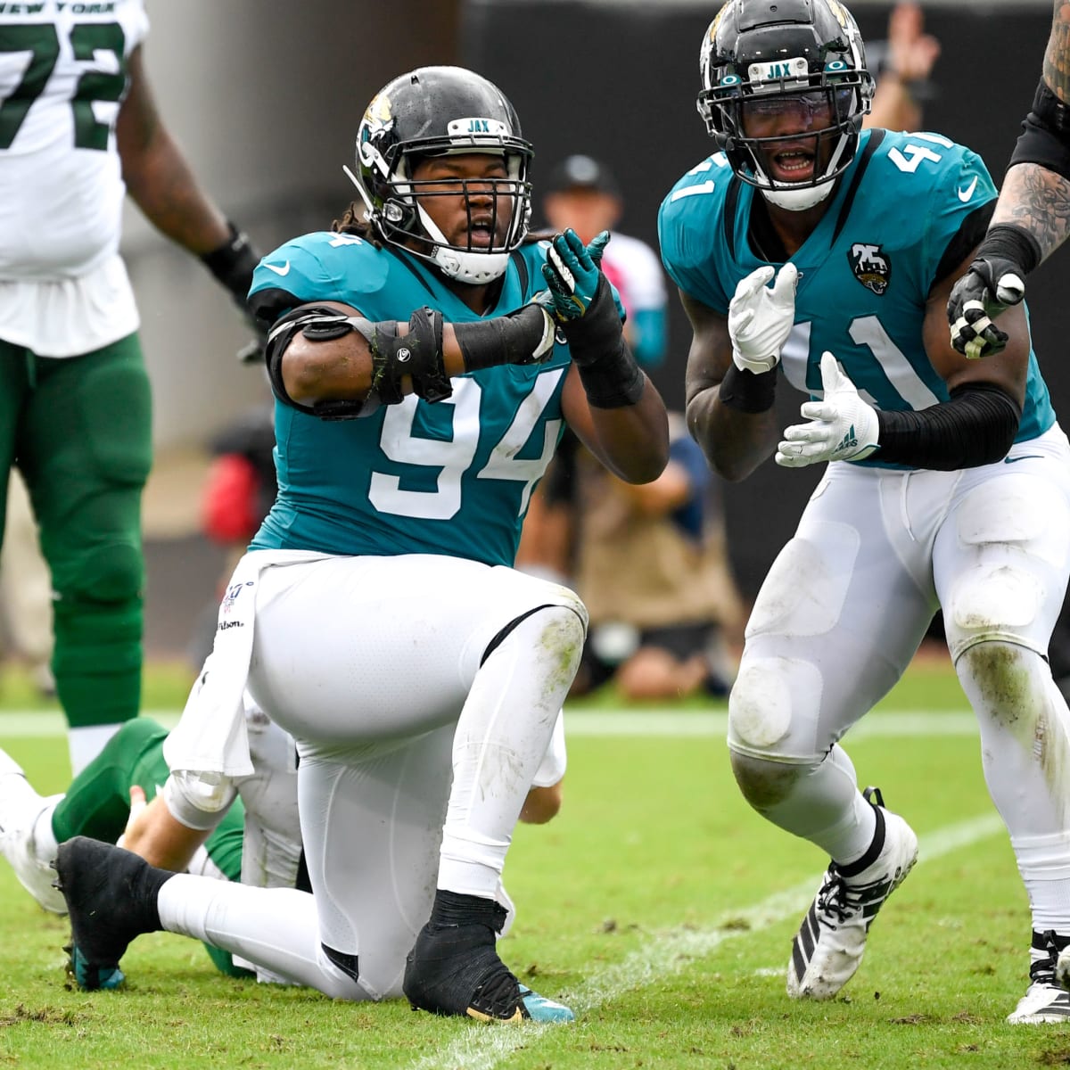 Jacksonville Jaguars - Dawuane Smoot earned our Defensive Play of the Game  with his 2nd quarter sack.