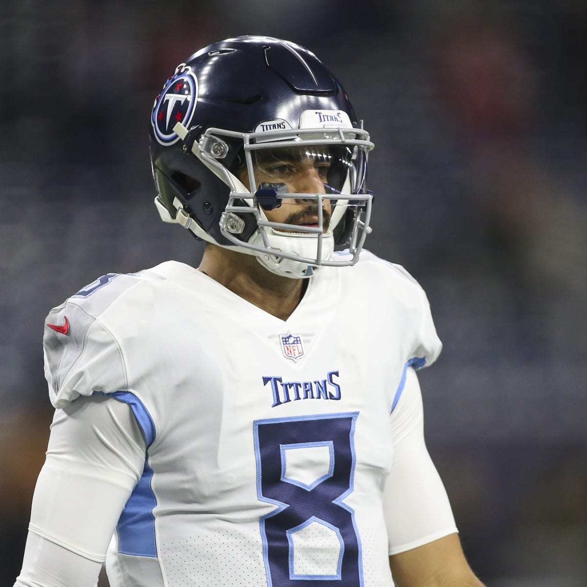 Marcus Mariota lands with Raiders in free agency after benching in Tennessee