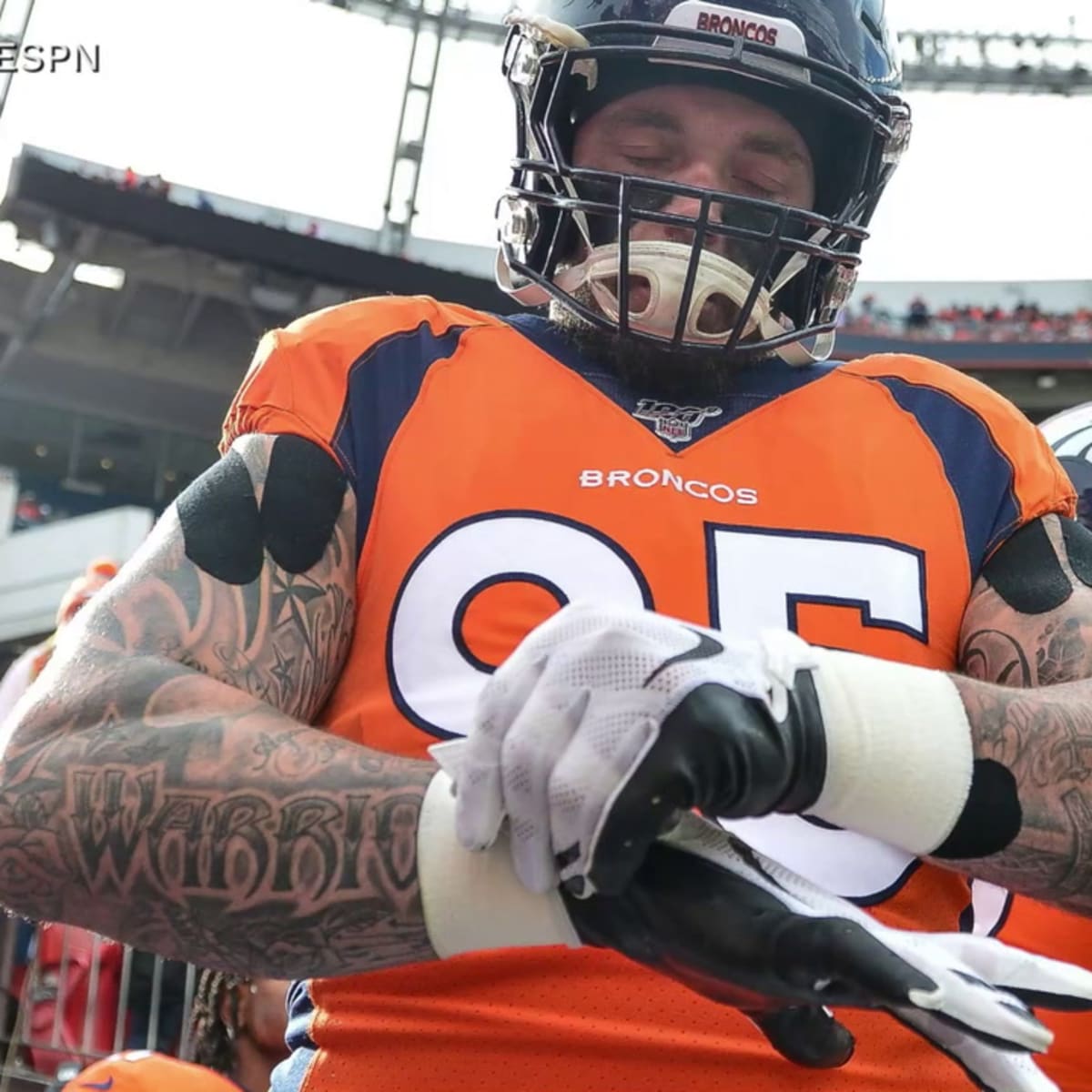 Denver Broncos DE Derek Wolfe's New Website Is Now Live