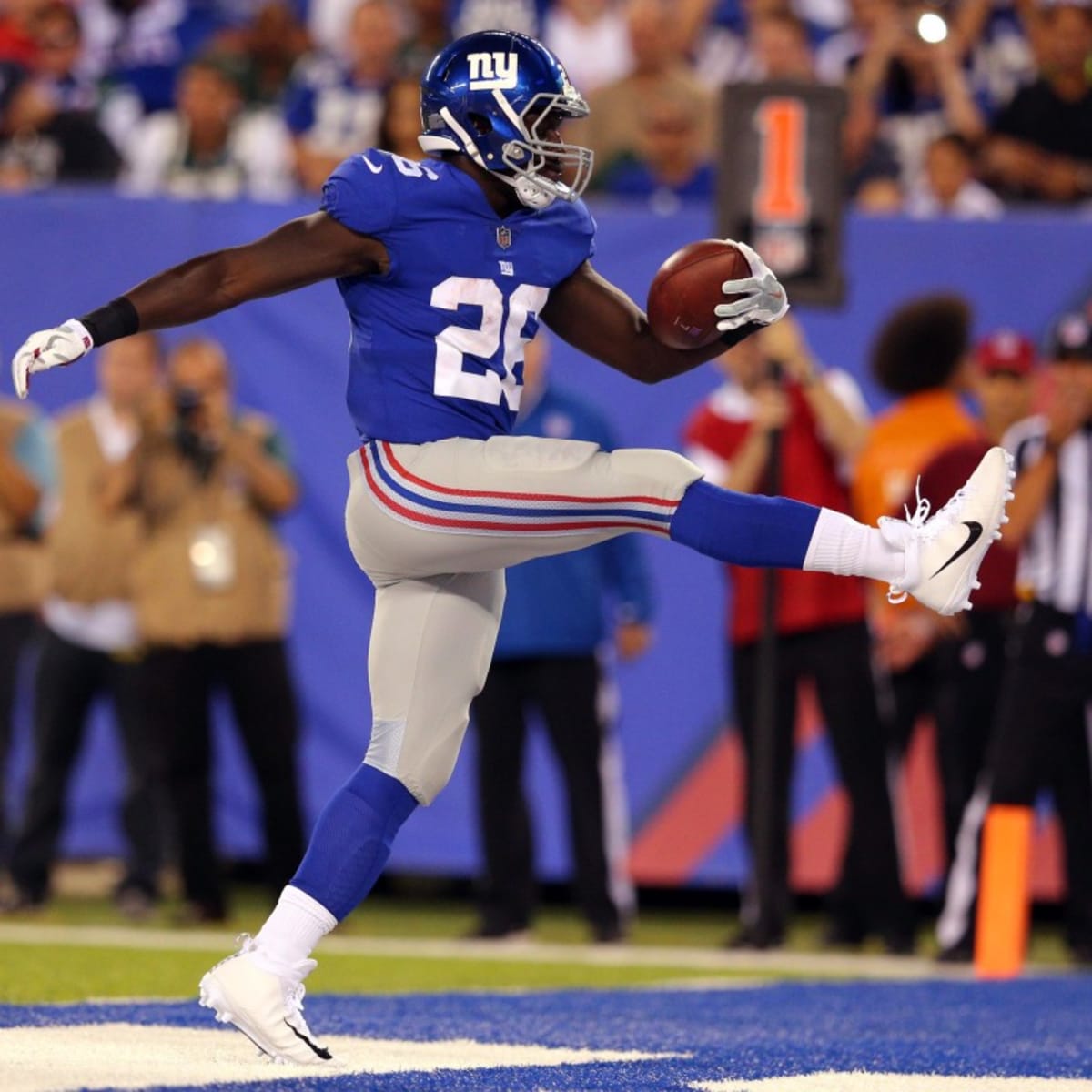 Orleans Darkwa Eyes Giants' No. 1 Running Back Job - Big Blue View