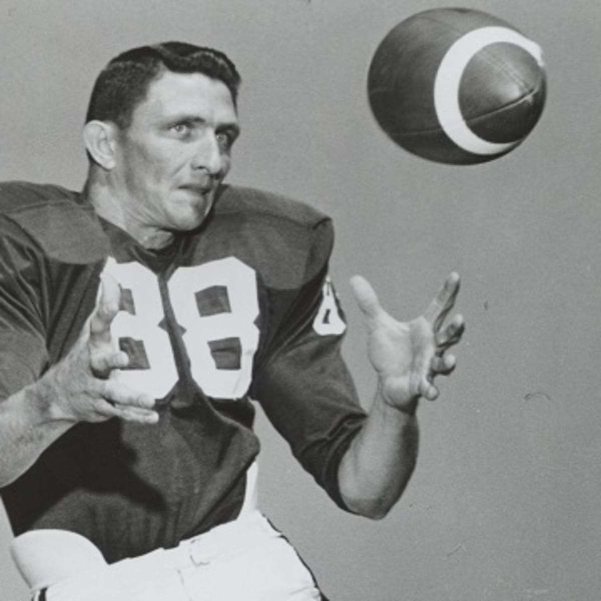 Former Alabama, NY Giants coach Ray Perkins dies at 79 – KXAN Austin