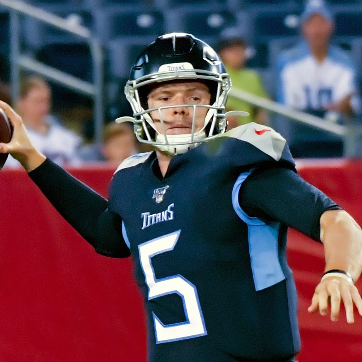 Woodside presumed favorite for backup QB job, Titans