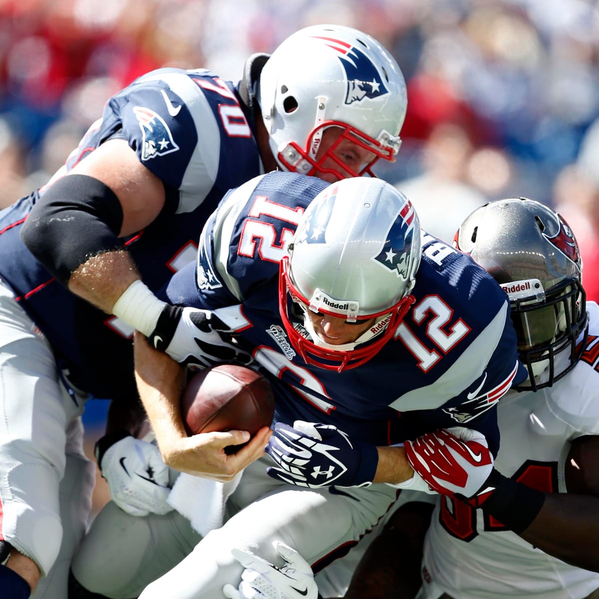 Game Worn Tom Brady Buccaneers Jersey Sells For Insane $1.2 Million Price - Tampa  Bay Buccaneers, BucsGameday