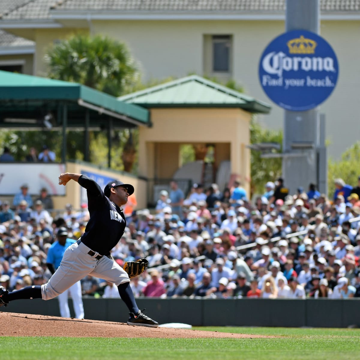 New York Yankees pitcher Deivi Garcia is competing for starting rotation  spot - Sports Illustrated NY Yankees News, Analysis and More