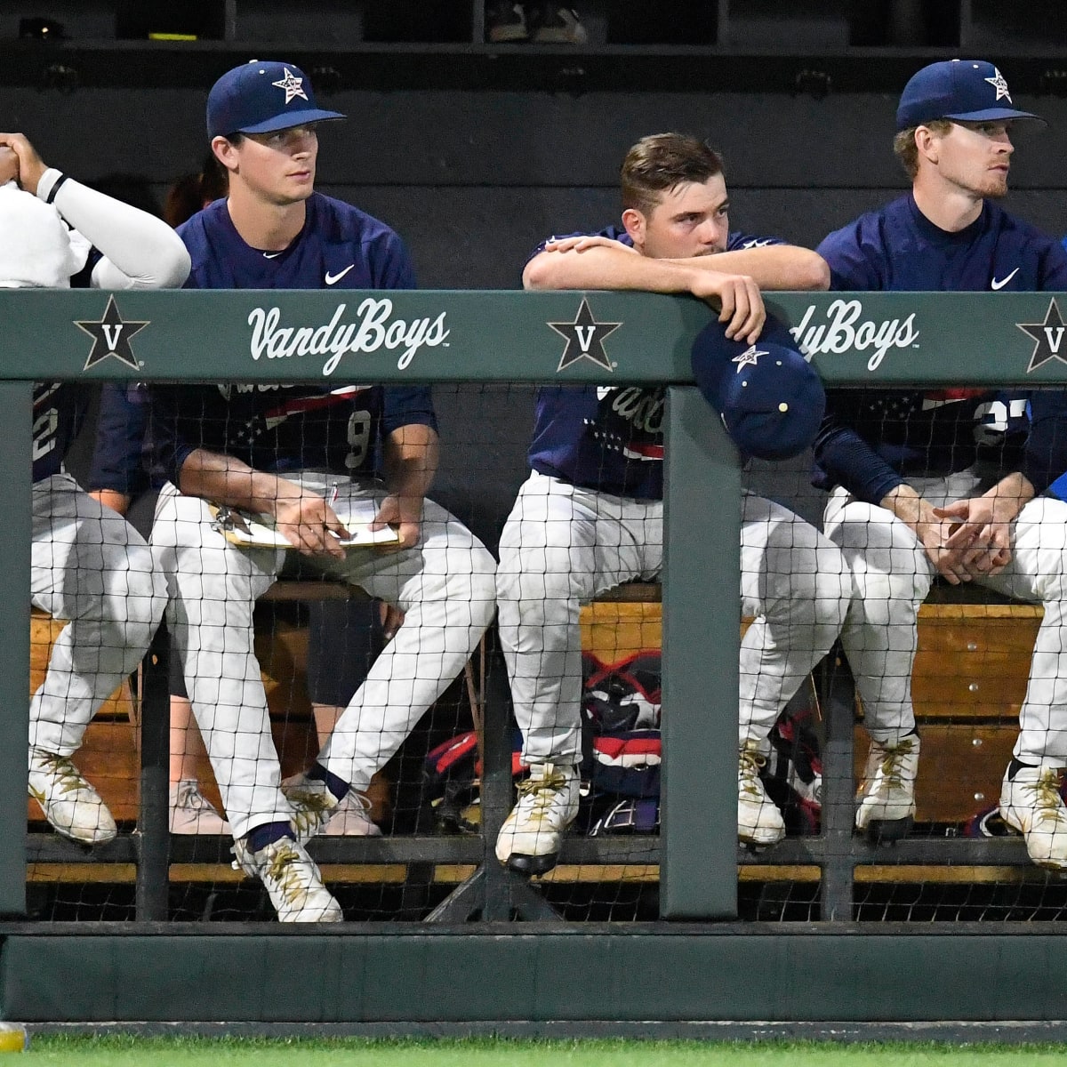 Pros with profs: Baseball players back in class – Vanderbilt University  Athletics – Official Athletics Website