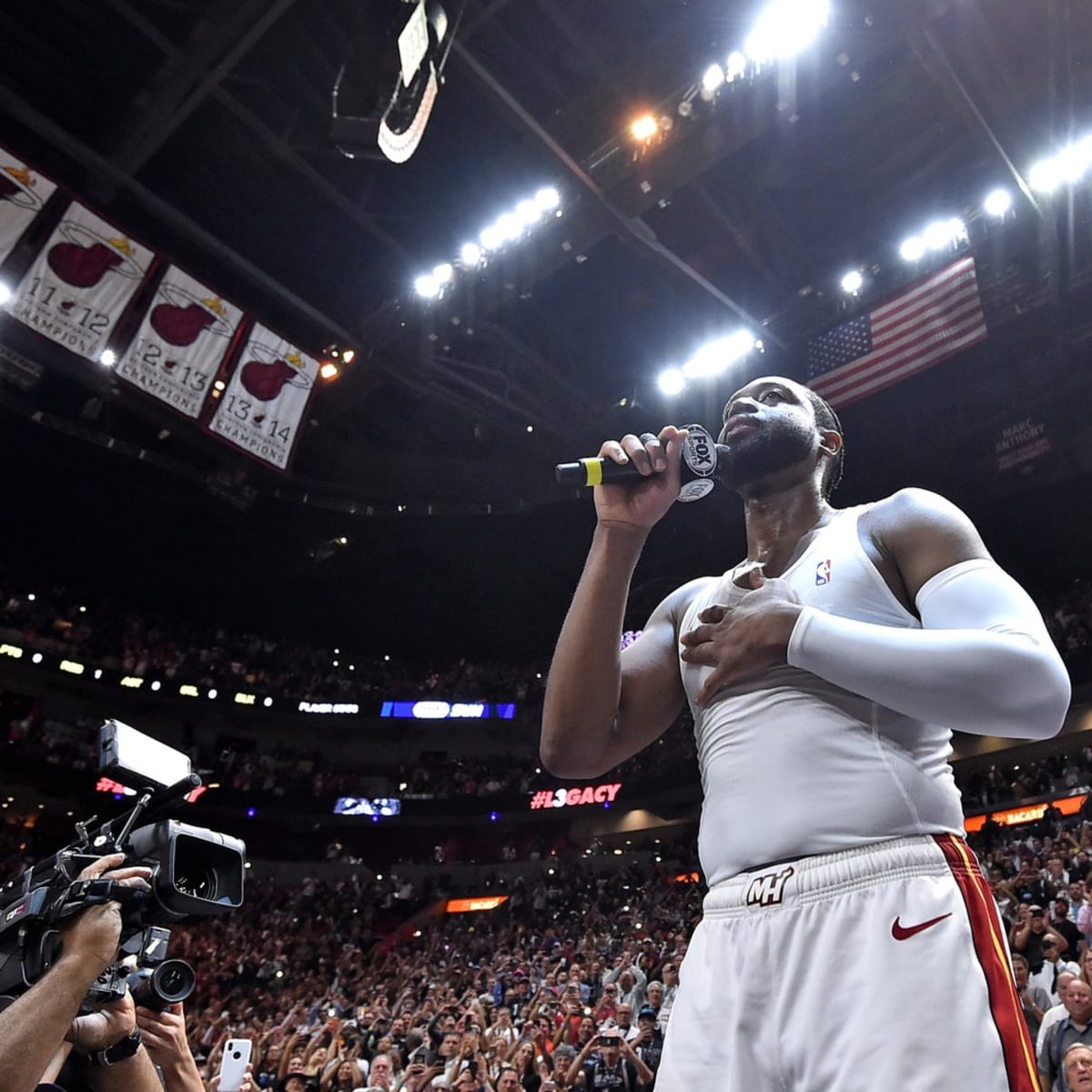 Dwyane Wade: Heat legend's jersey number retired in ceremony - Sports  Illustrated