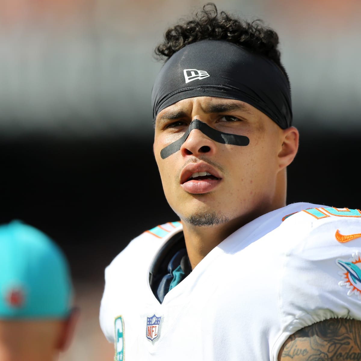 Dolphins Wide Receiver Kenny Stills To Receive Award For Community Service