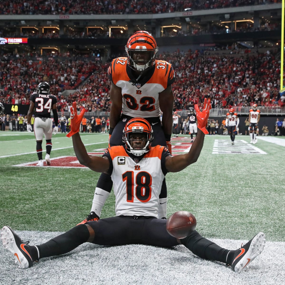 WATCH: Steelers mock A.J. Green, Bengals with touchdown celebration