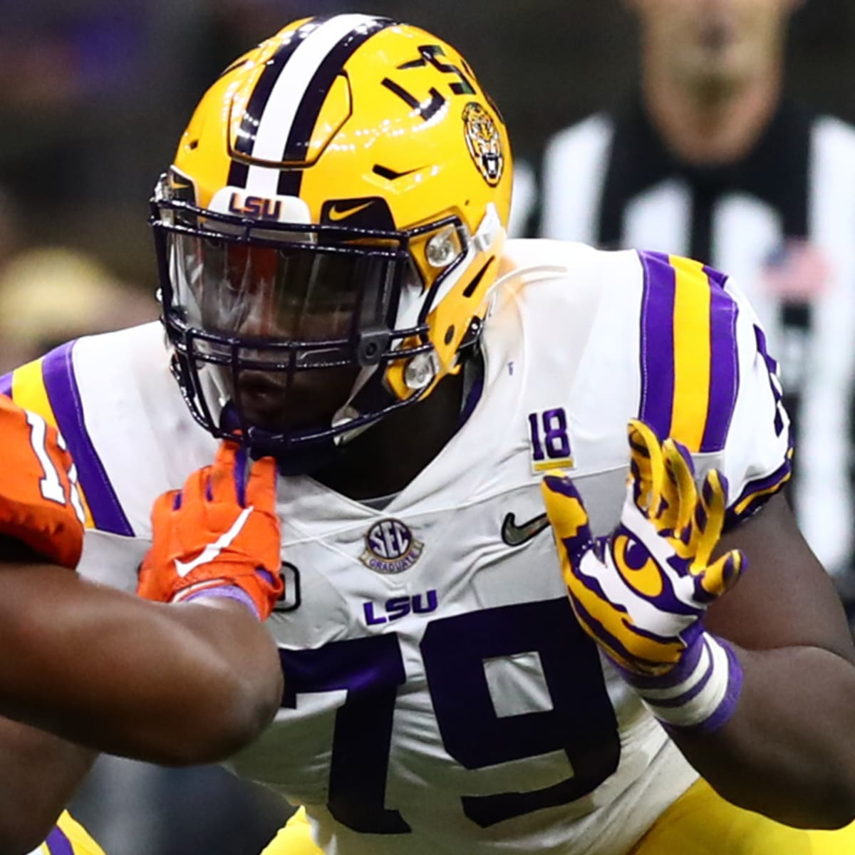 LSU's Lloyd Cushenberry Would Bring Talent, Character To The Green