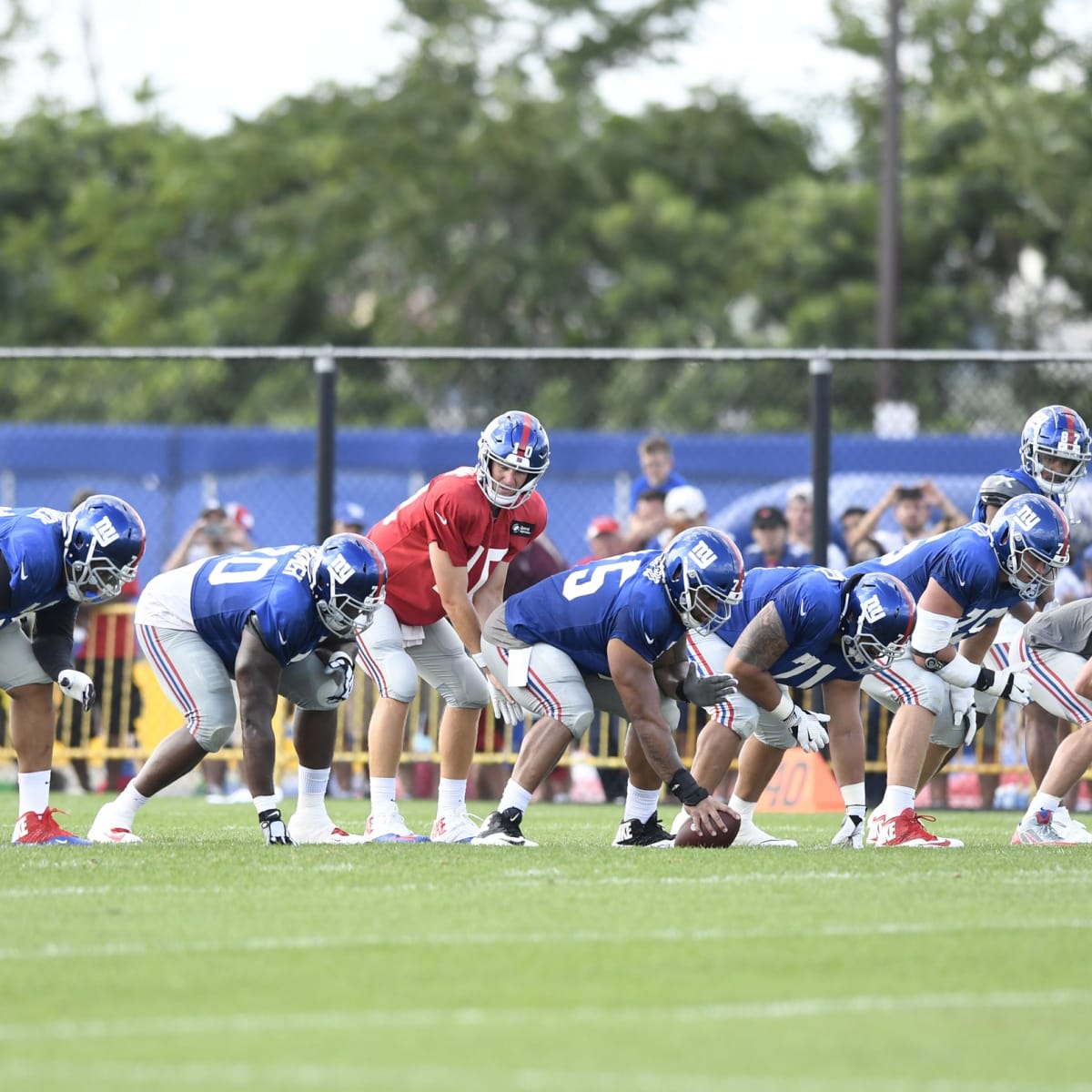 New York Giants: Two key players remain unsigned, Markus Golden and Michael  Thomas