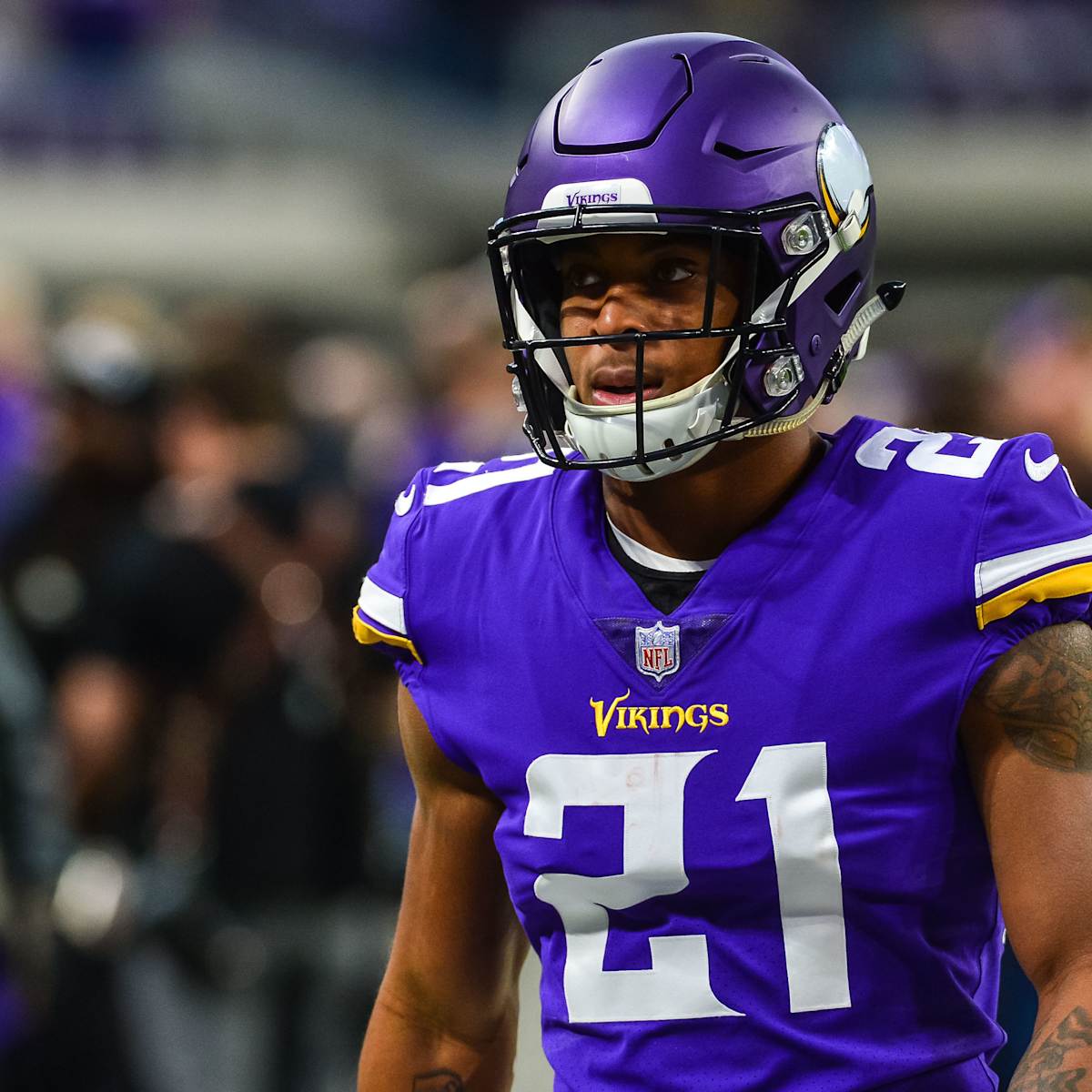 Minnesota Vikings cornerback Mike Hughes out for season with torn