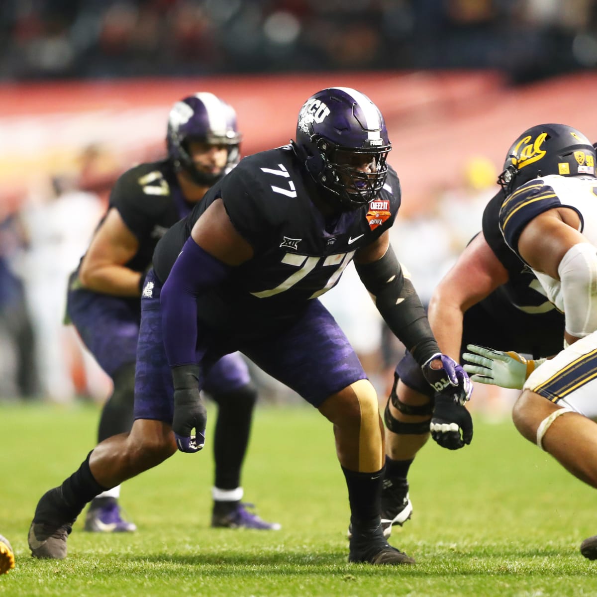 Niang announces he'll play football at TCU