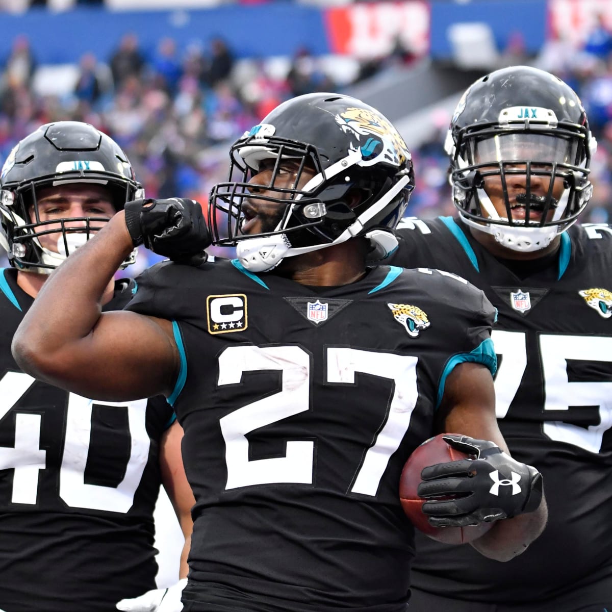 Jaguars reportedly were willing to offer Leonard Fournette in