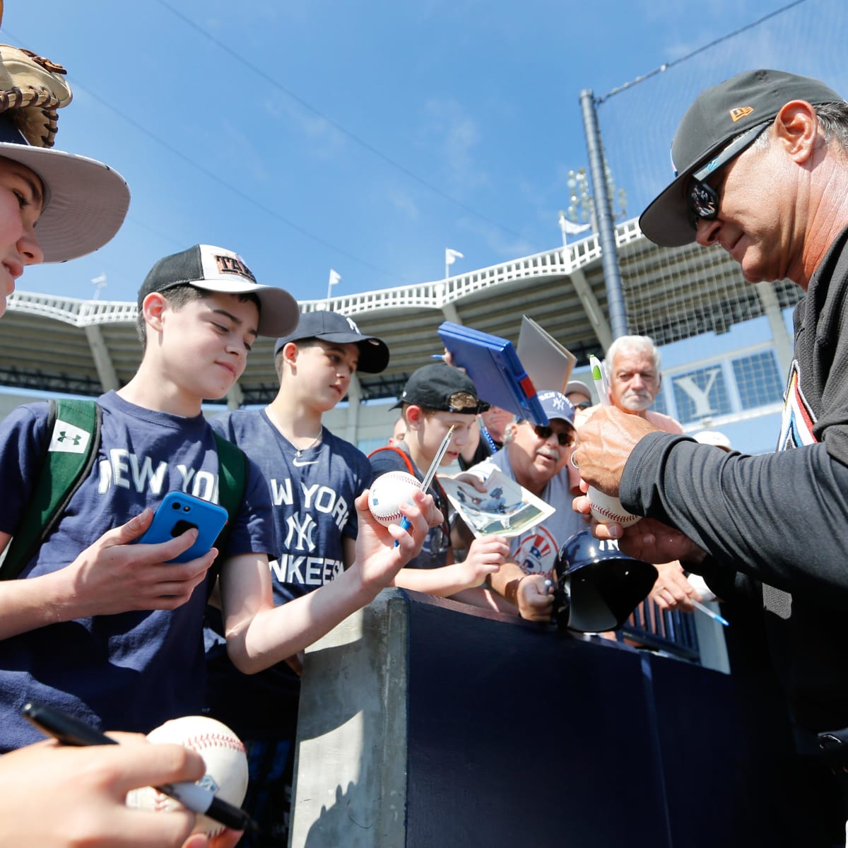 MLB Network announces 'Donnie Baseball' documentary, focusing on Don  Mattingly's career