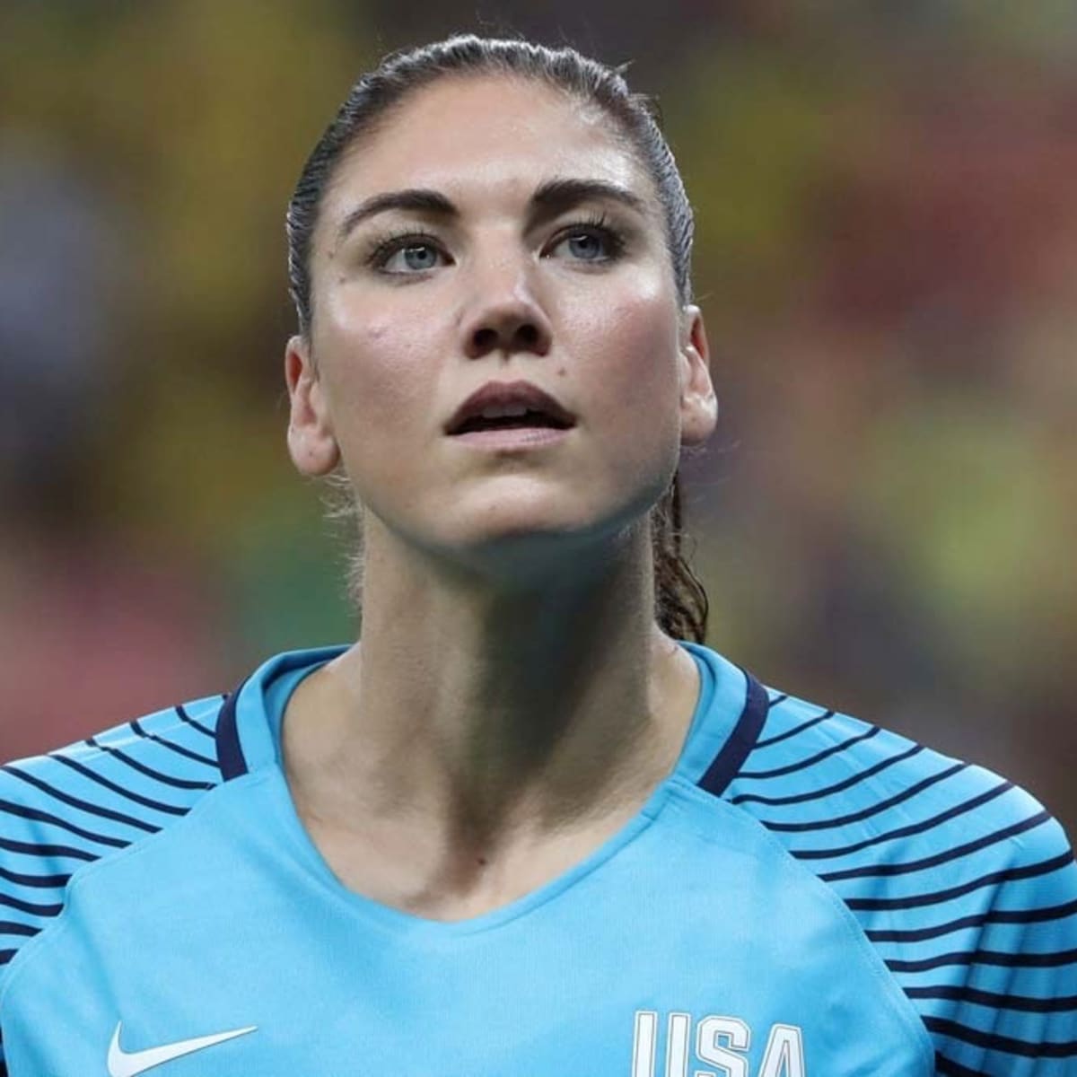 Hope Solo and husband Jerramy Stevens announce birth of twins