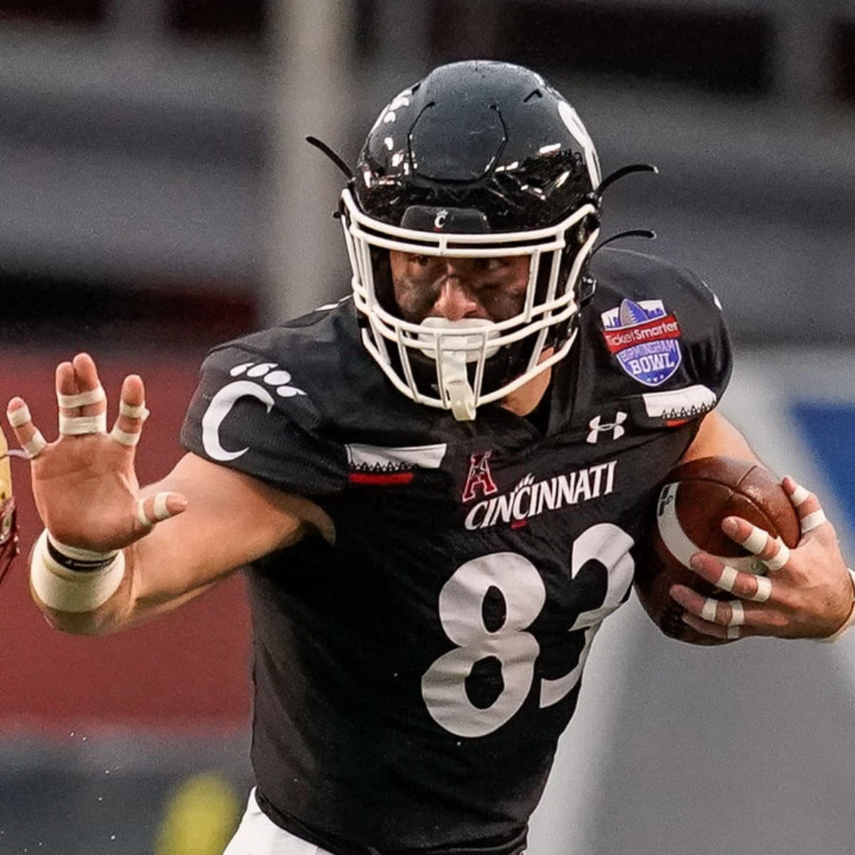 Deguara Selected By Green Bay In Third Round Of NFL Draft - University of  Cincinnati Athletics