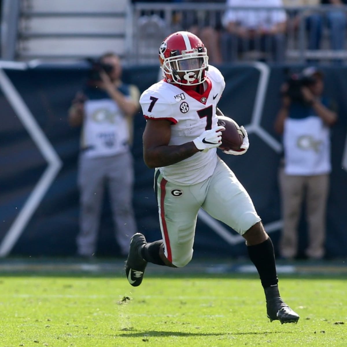 NFL Draft 2020: Philly native D'Andre Swift picked by Detroit Lions with  No. 35 overall pick after starring at St. Joe's Prep, Georgia 