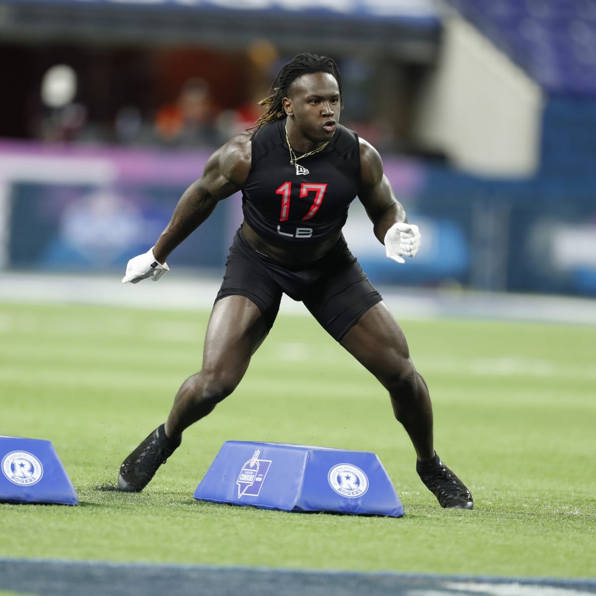 Chiefs Wire - Instant analysis of #Chiefs selecting Mississippi State LB Willie  Gay Jr. at pick No. 63