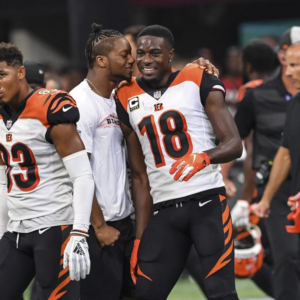 Bengals Roster 2020: Auden Tate to IR; Xavier Su'a-Filo activated