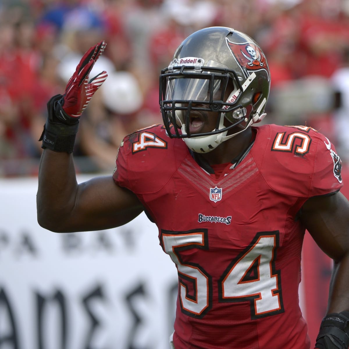 Player Spotlight Lavonte David - Bucs Nation