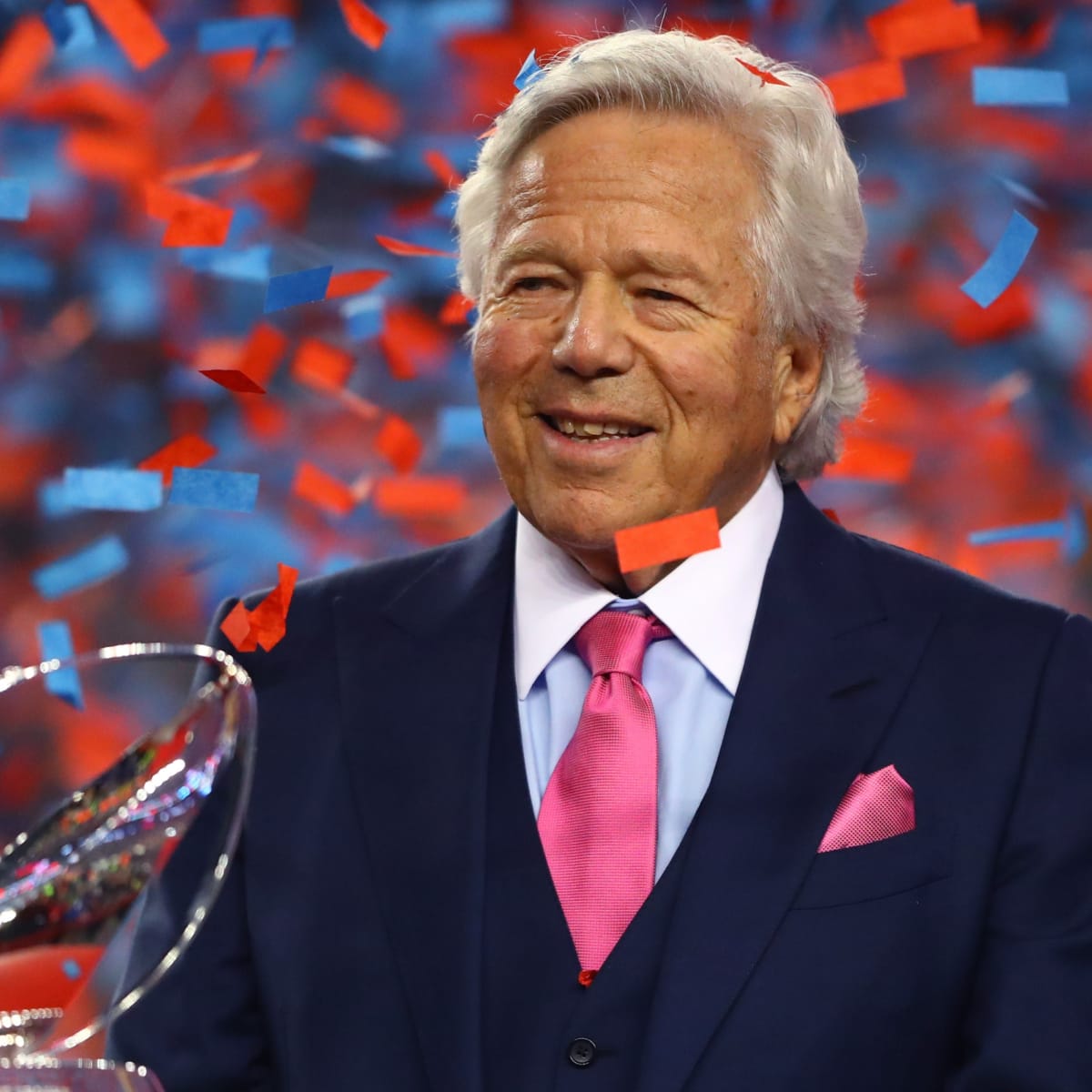 New England Patriots owner Robert Kraft auctioning Super Bowl LI