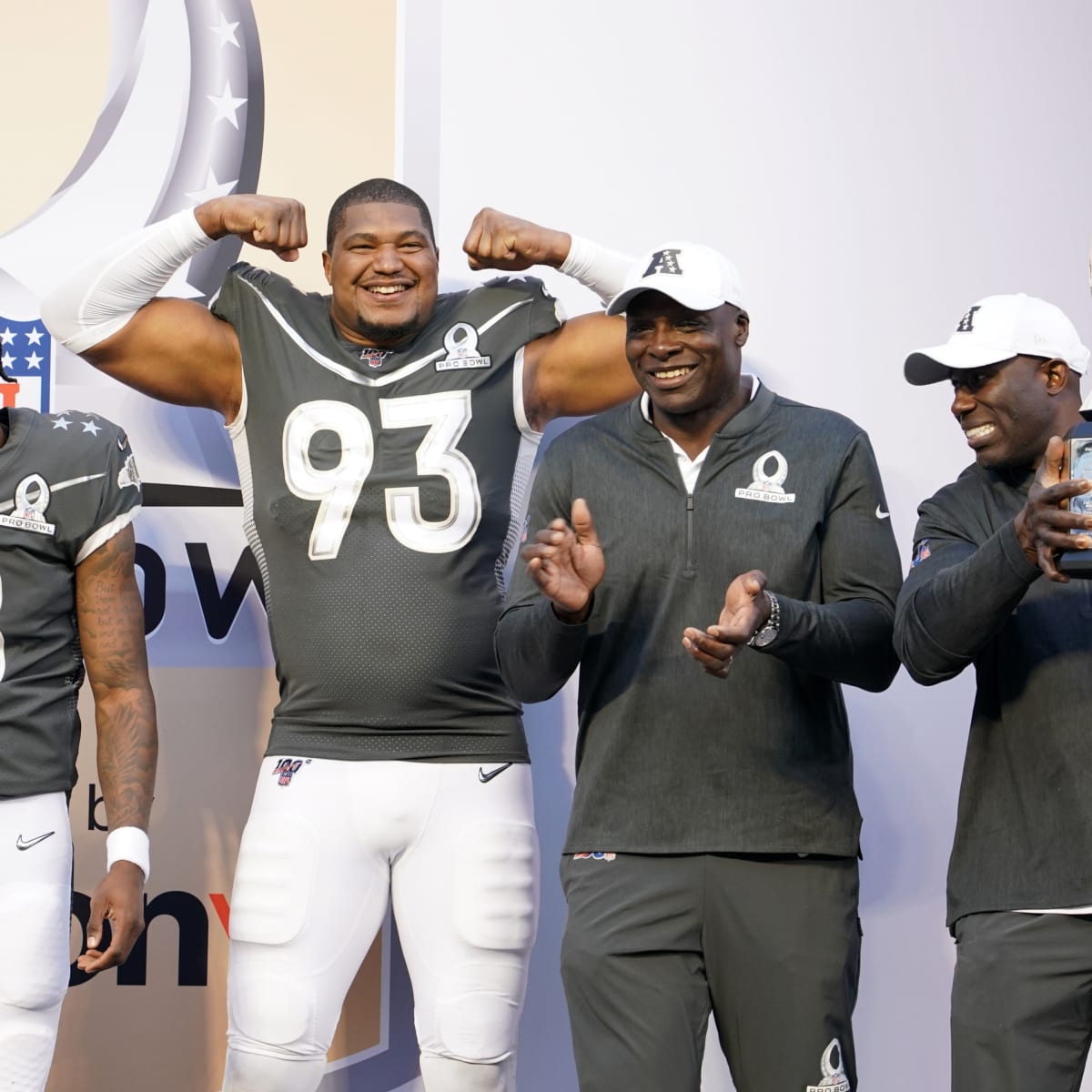 Jaguars To Trade Calais Campbell To Ravens