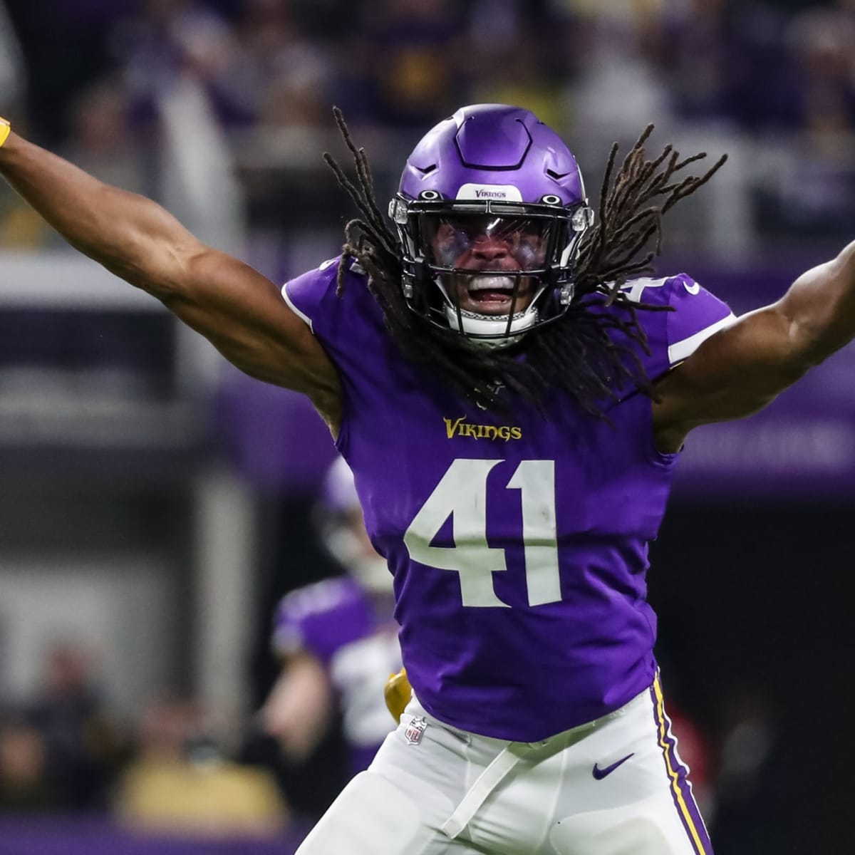 Vikings' Eric Kendricks happy to team with Hippy Feet – Twin Cities