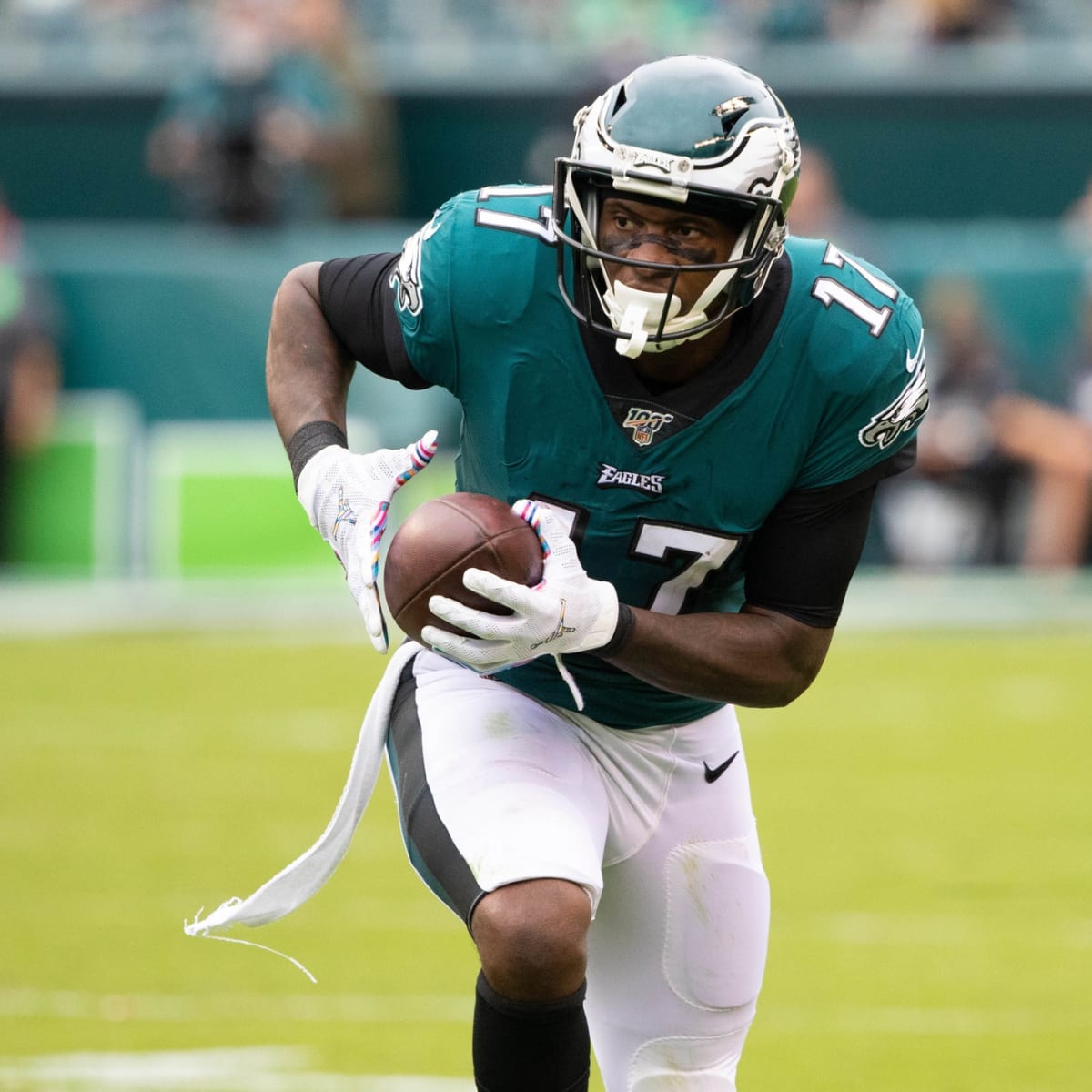 Should the Eagles move on from Alshon Jeffery this offseason? Is