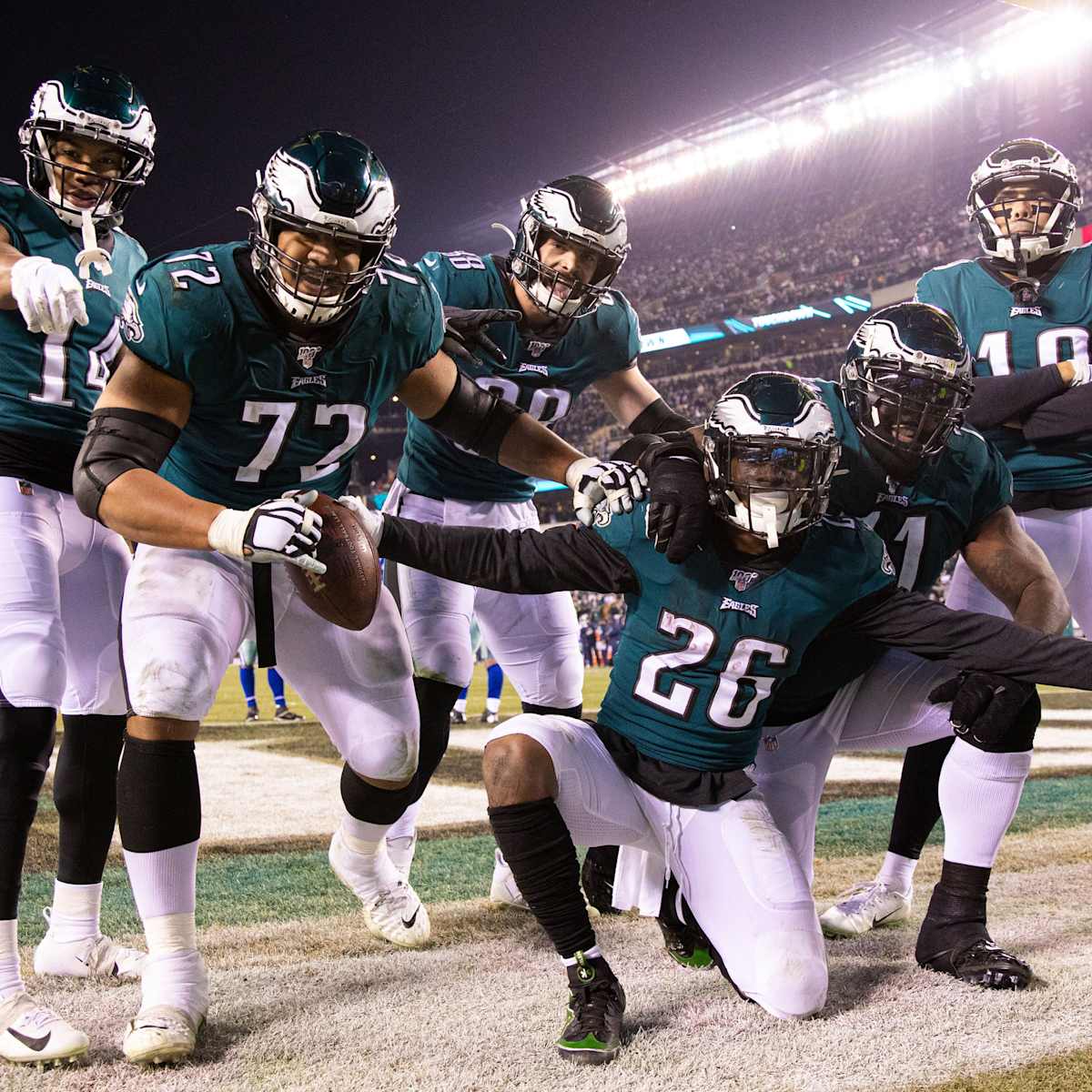 Eagles move for Dolphins' Jay Ajayi as NFL trade deadline approaches, Philadelphia Eagles