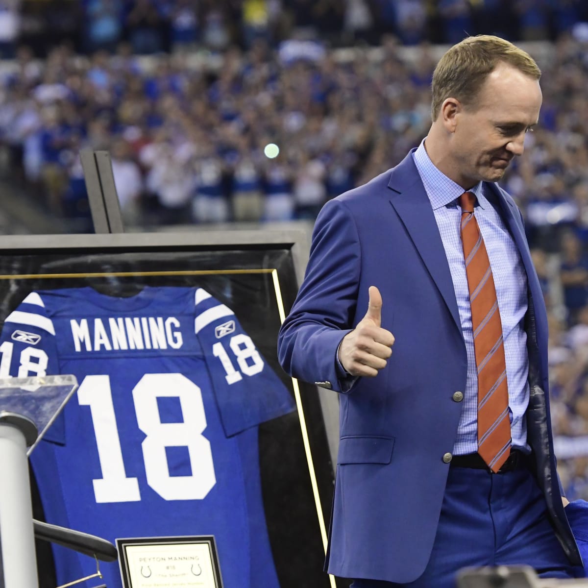 Dungy nearly pulled Manning against Tampa Bay