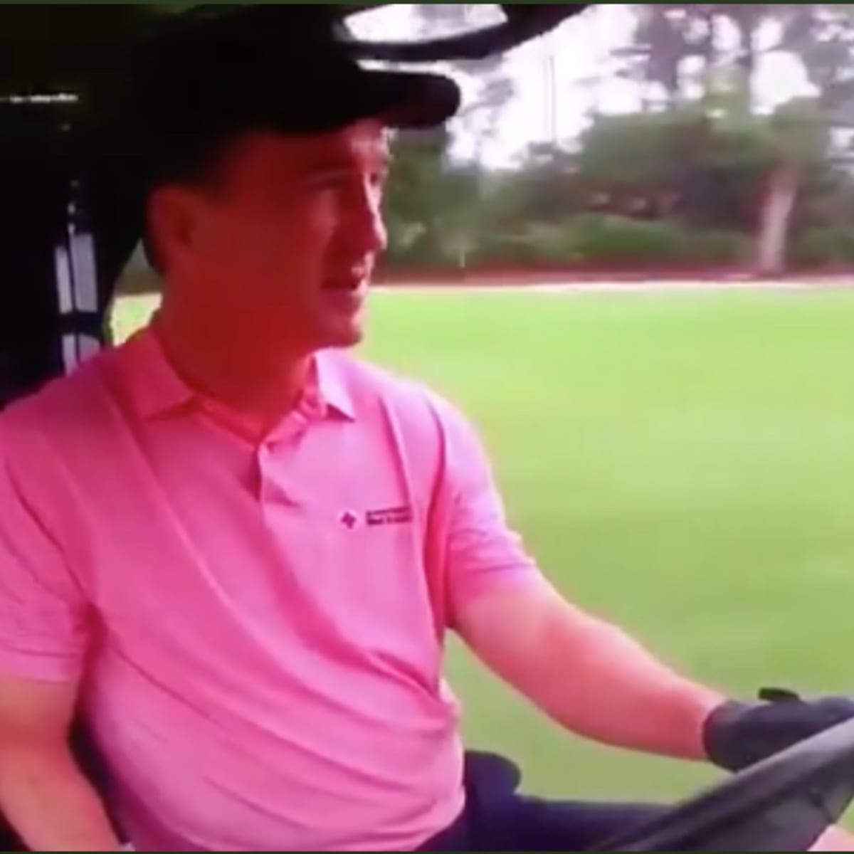 Watch: Peyton Manning's Hilarious Comments on Wearing Georgia Red and Black  - Sports Illustrated Tennessee Volunteers News, Analysis and More