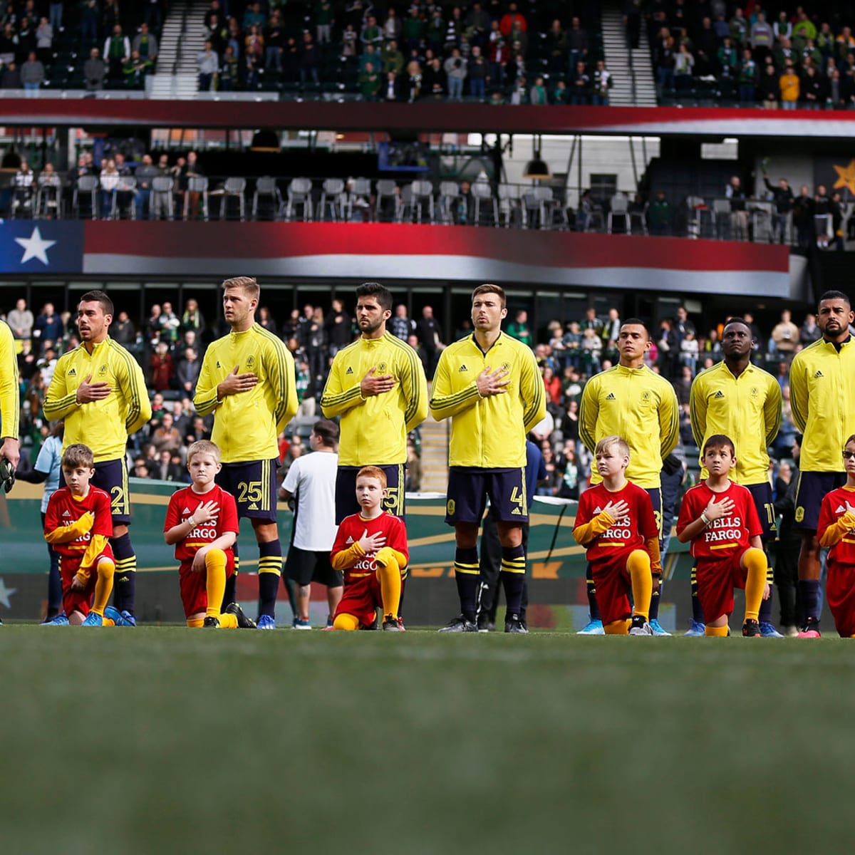 U.S. soccer star kneels again during national anthem before game