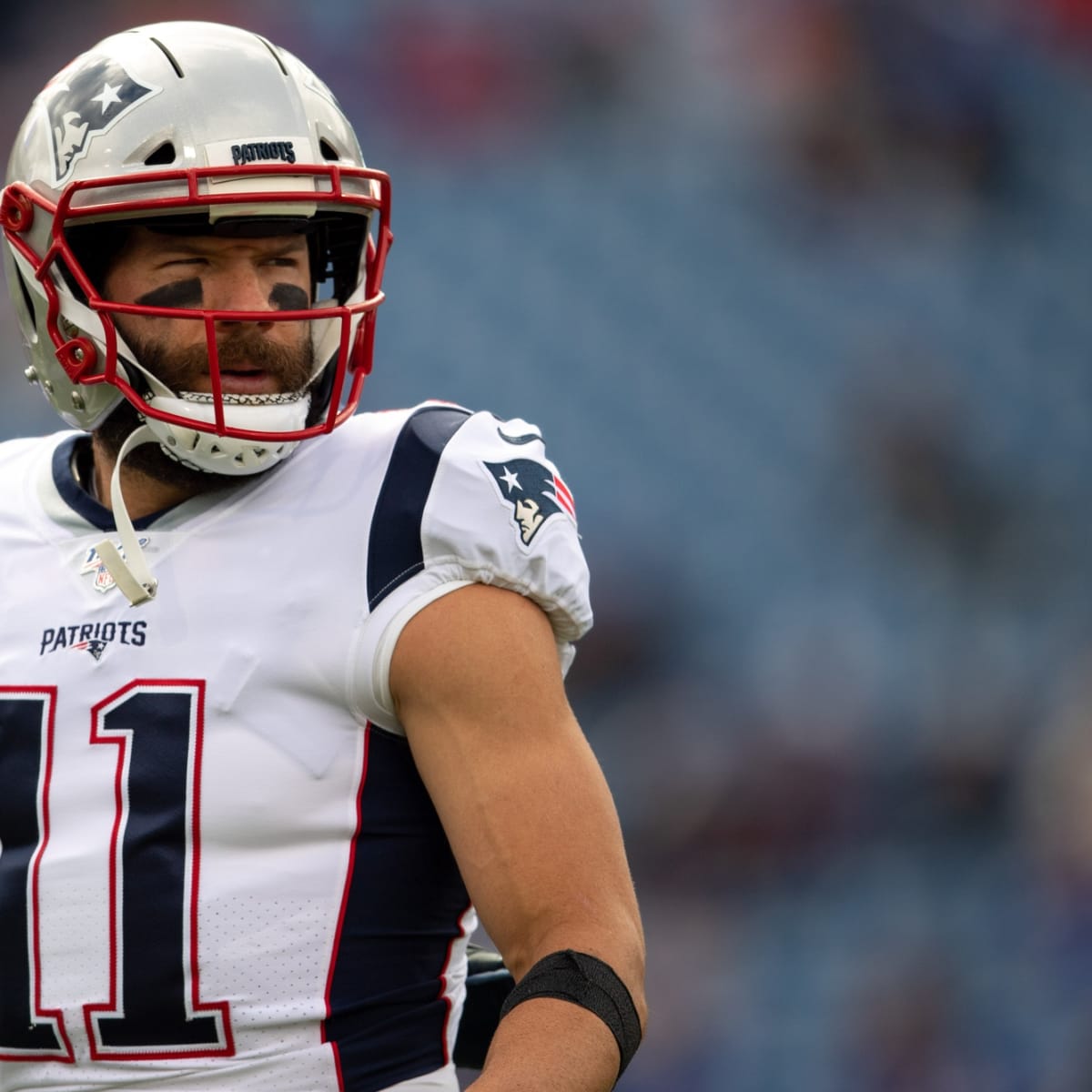 Patriots WR group ranks unfavorably in latest PFF rankings