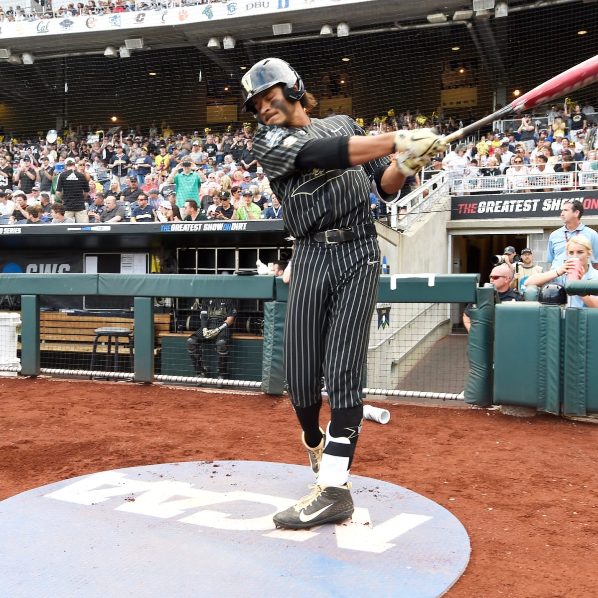 Blue Jays take Vanderbilt shortstop Austin Martin with No. 5 pick