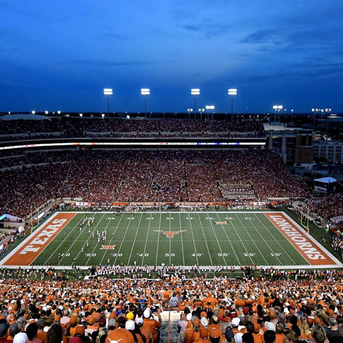 Gov. Greg Abbott would allow 45,000 fans at AT&T Stadium. Medical