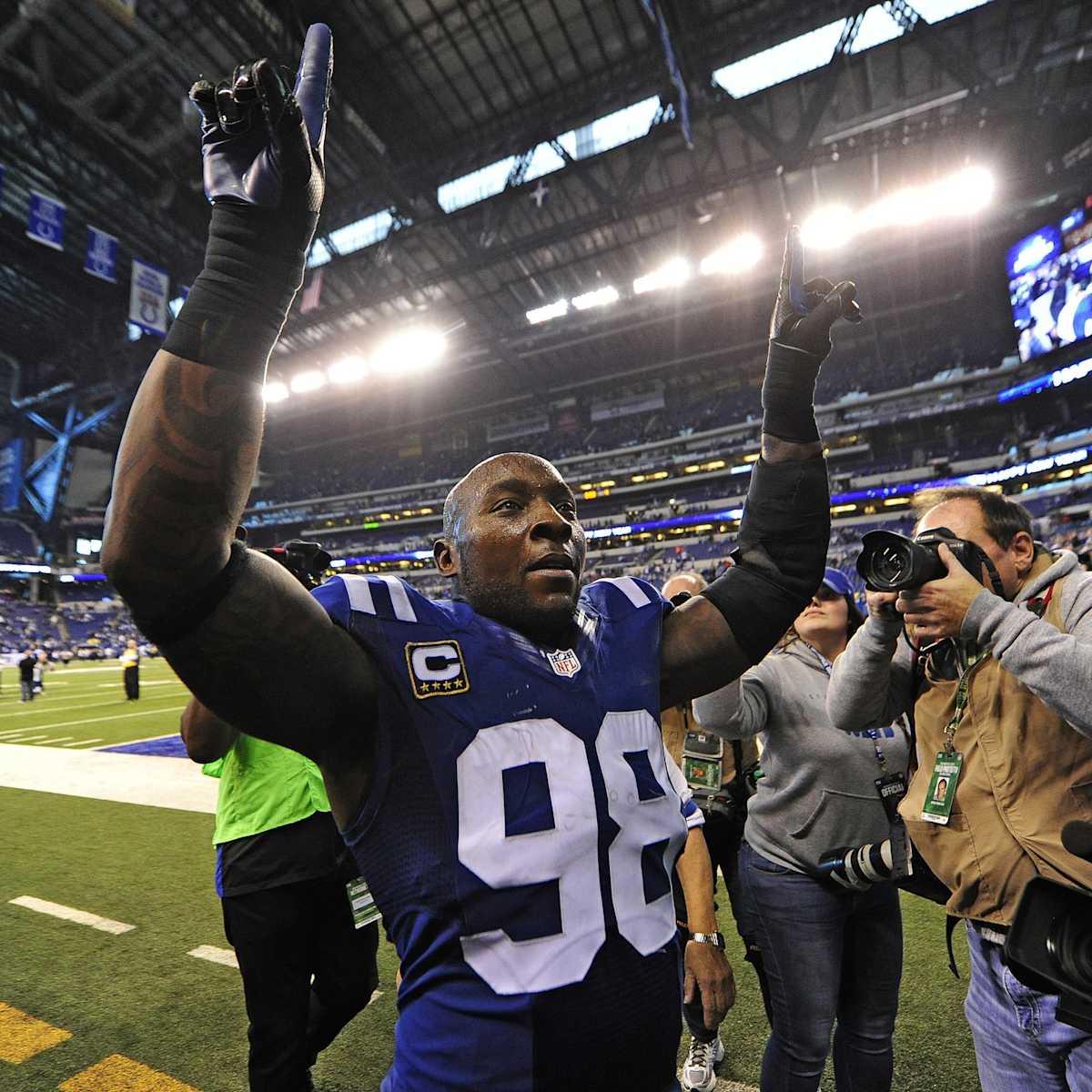 Understated Indianapolis Colts Pass Rusher Robert Mathis Spoke