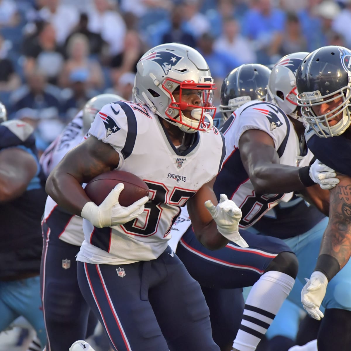 Is it time for the Patriots to give Damien Harris the ball more