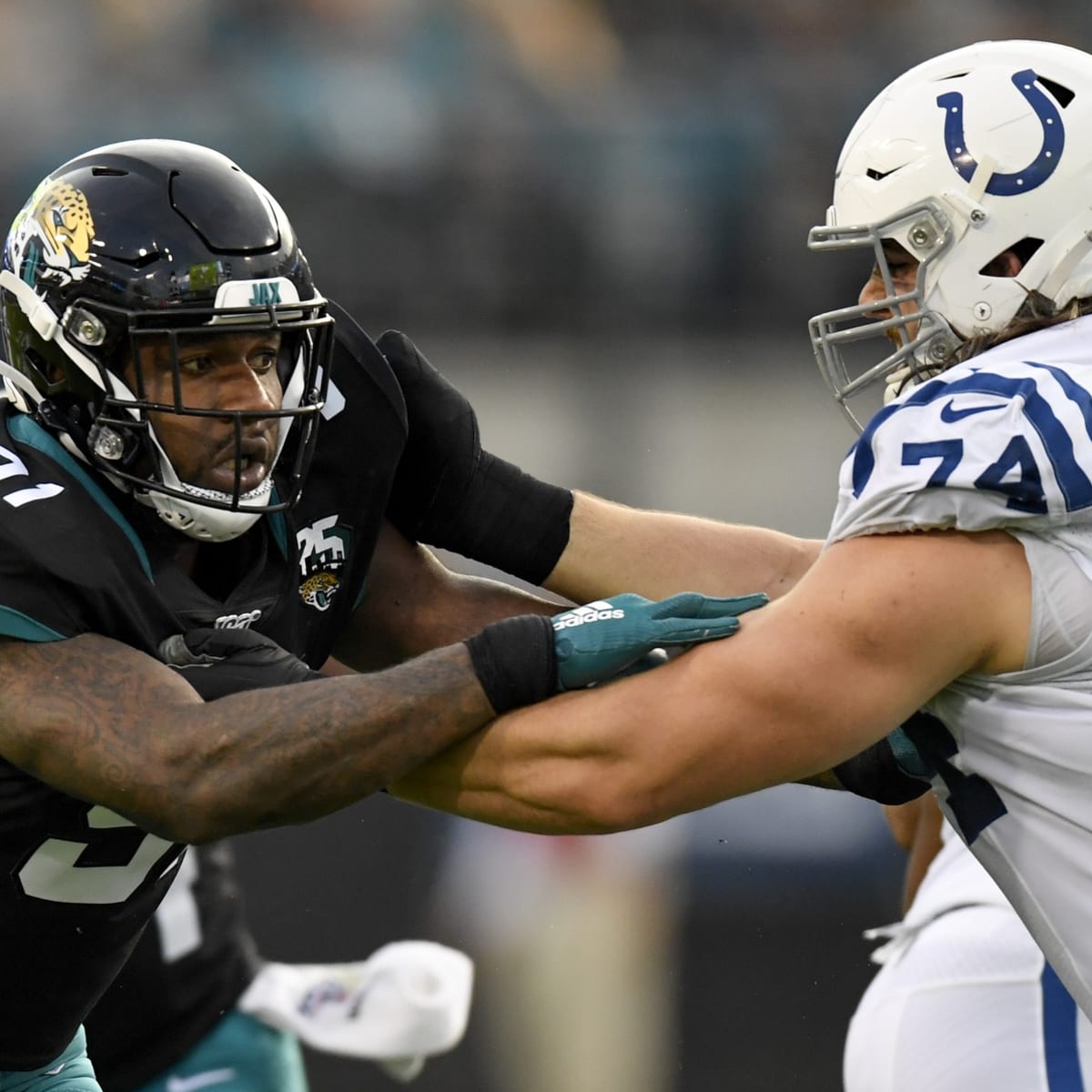 ESPN's Field Yates says the Eagles should sign Yannick Ngakoue