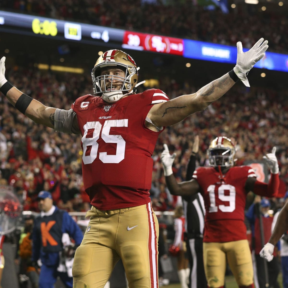 The San Francisco 49ers: Team of the Decade